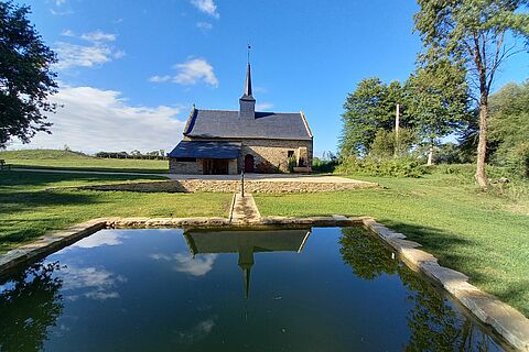 Chapelle et lavoir